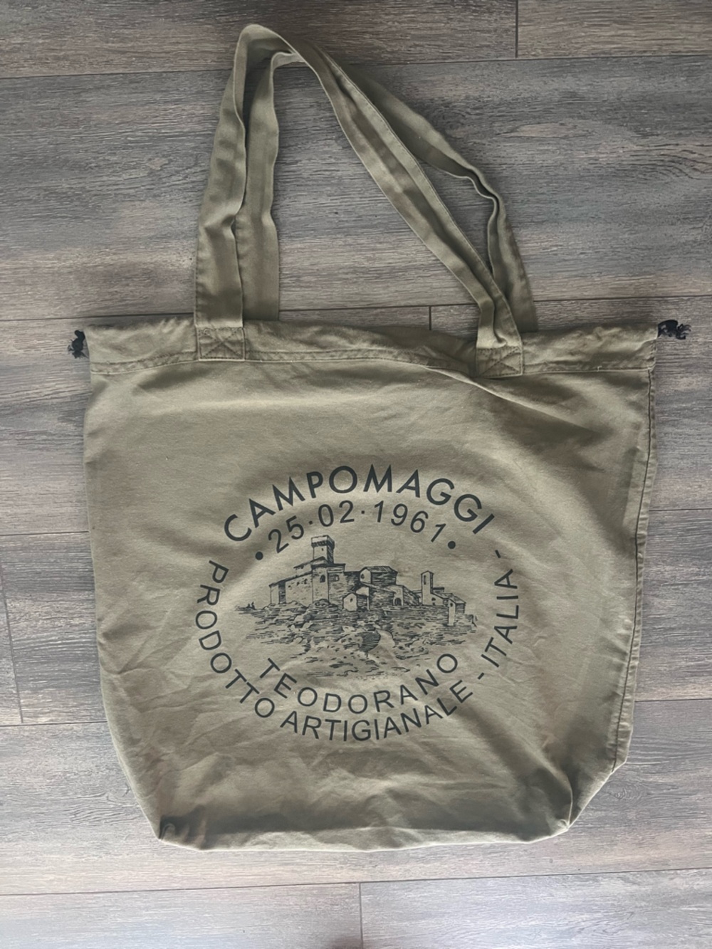 Campomaggi Metallic Gold Leather Tote, Handcrafted in Italy - Picture 14 of 15